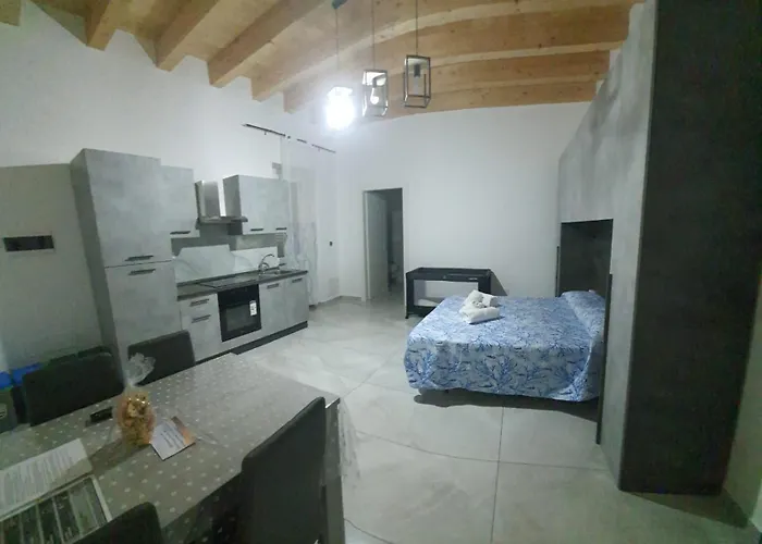 Residenza Santa Maria * ניקוטרה